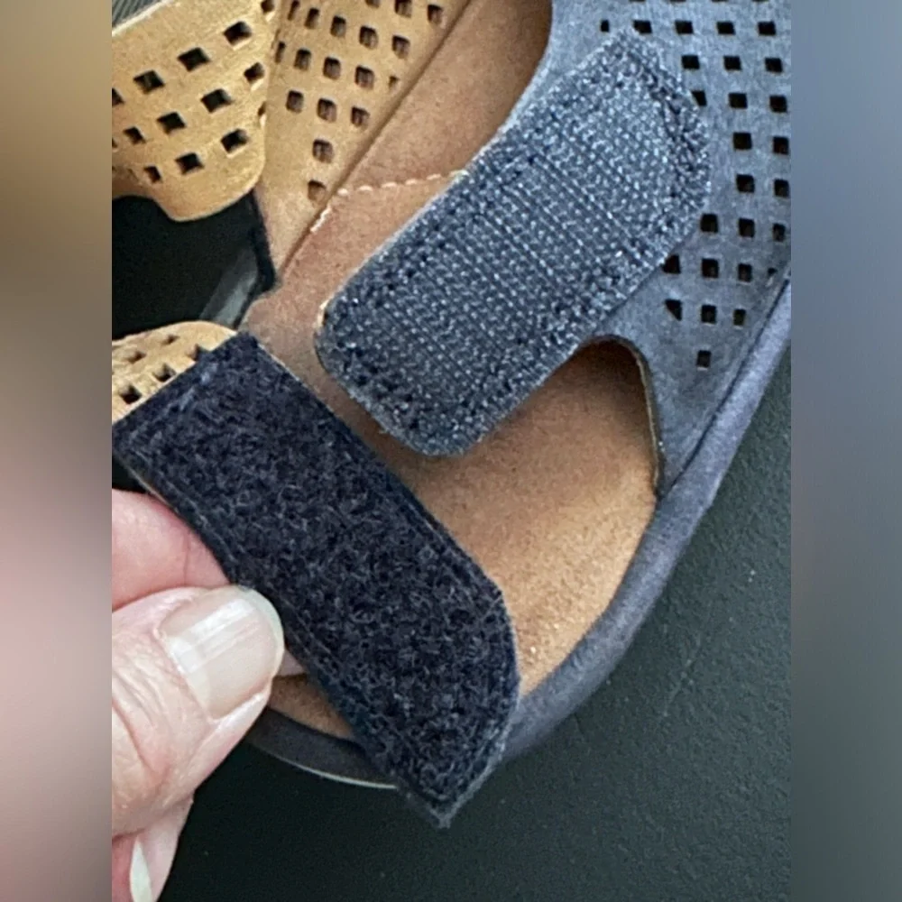 Clarks Artisan Clarene Award Blue Nubuck Slingback Wedge Sandals